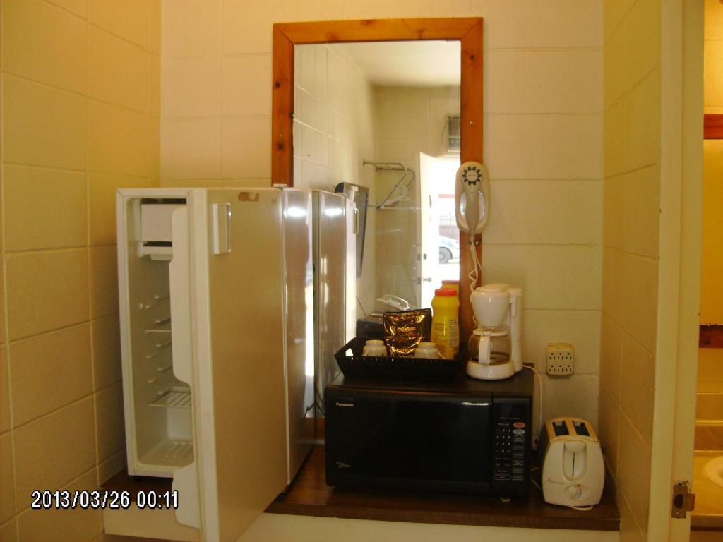 Queensway Court Motel Принс Джордж Стая снимка