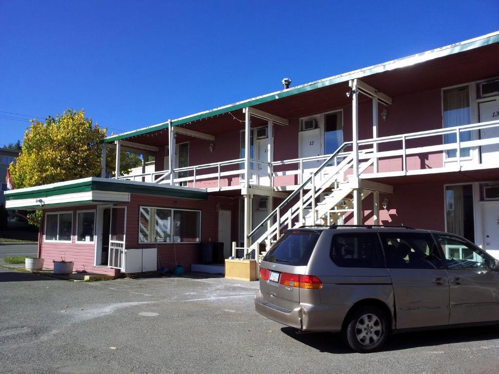 Queensway Court Motel Принс Джордж Стая снимка